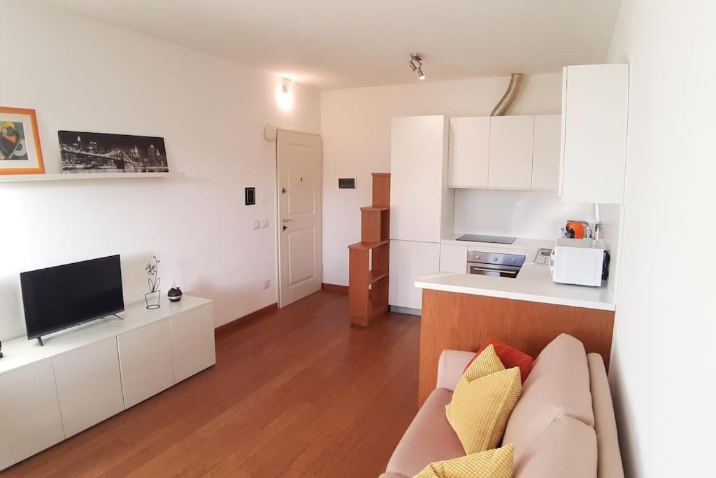 Nido Del Parco, Delizioso Bilocale A Pisa Apartment ภายนอก รูปภาพ